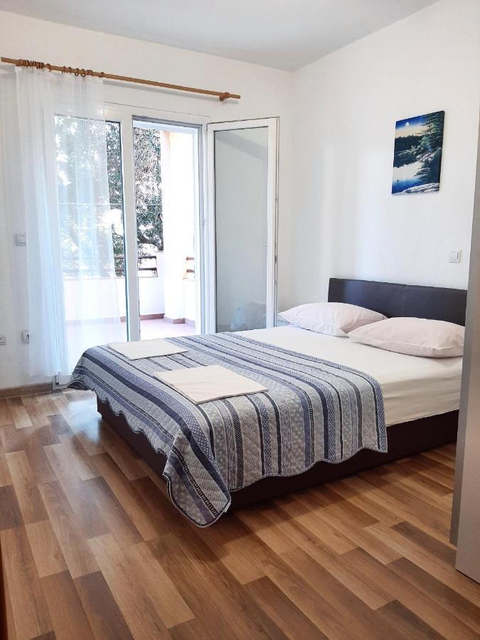 Apartmani I Soba Andrijasevic Макарська Екстер'єр фото
