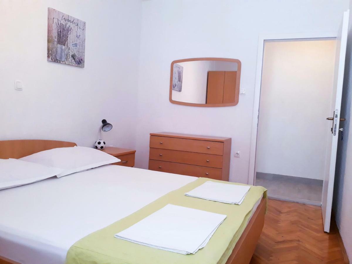 Apartmani I Soba Andrijasevic Макарська Екстер'єр фото