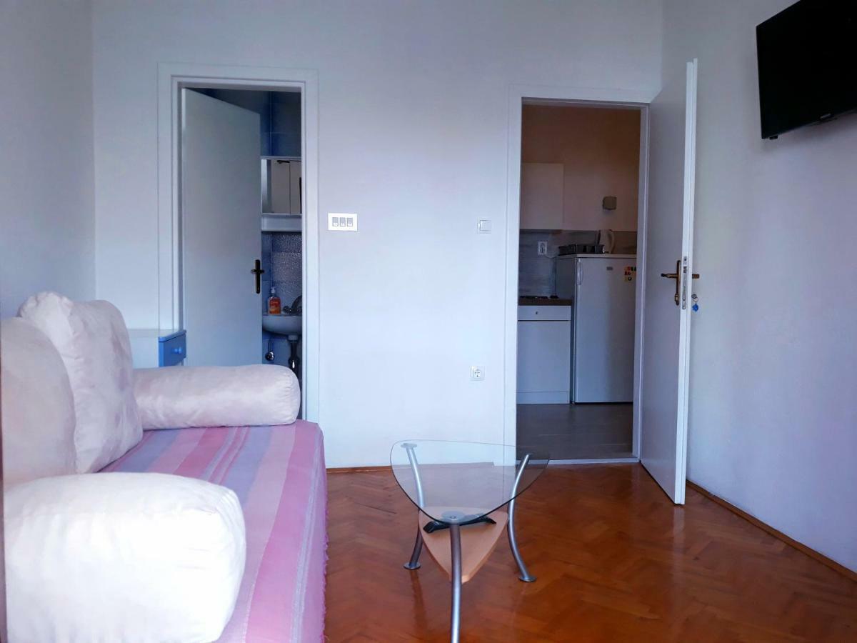 Apartmani I Soba Andrijasevic Макарська Екстер'єр фото