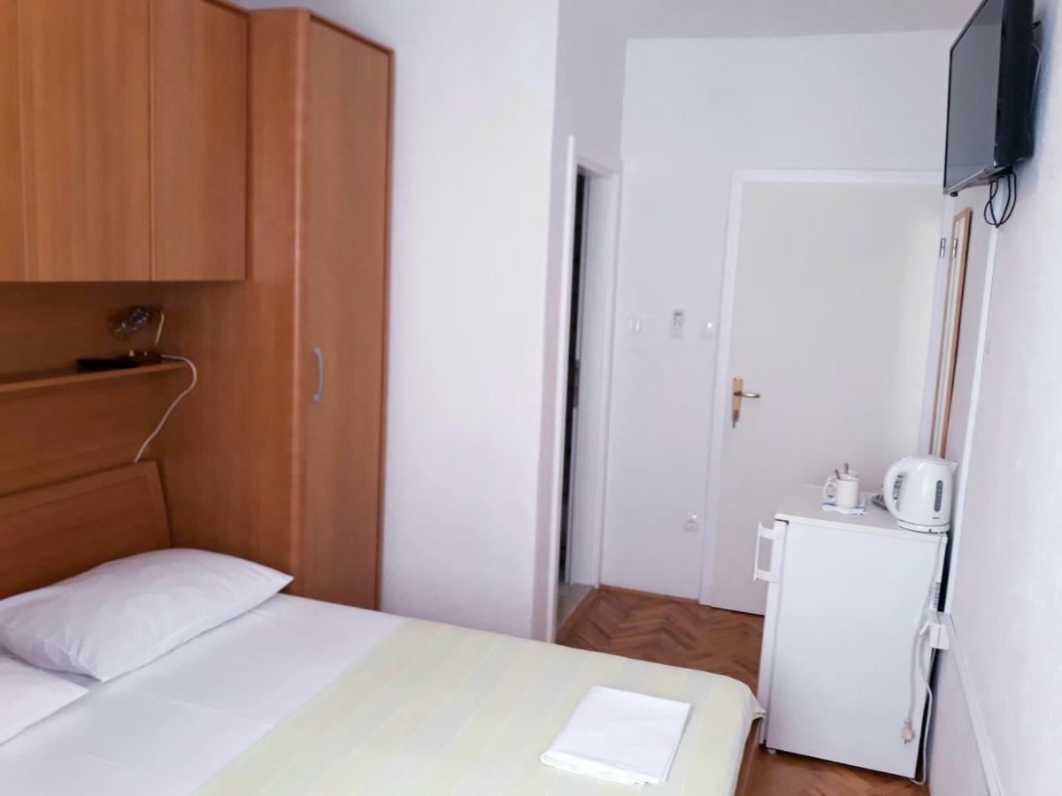 Apartmani I Soba Andrijasevic Макарська Екстер'єр фото